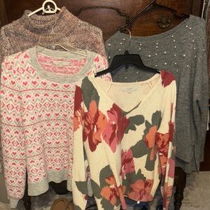 LOFT and GAP 4 Sweaters in Great Condition